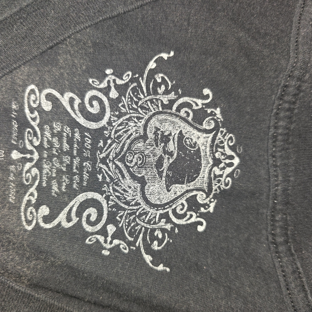 Black sleeve metal mulisha women shirt size Small 100%Cotten